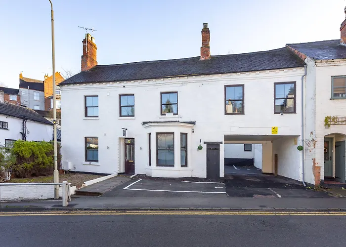 Bondgate Hotel East Midlands Airport Castle Donington