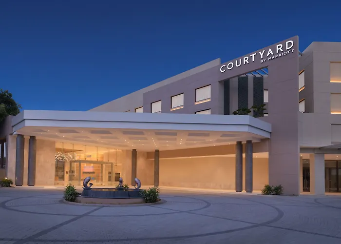 Courtyard By Marriott Tiruchirappalli