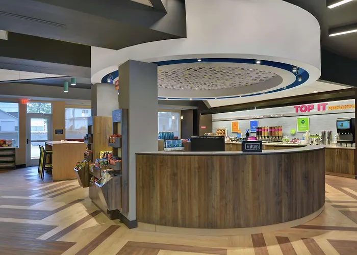 Tru By Hilton Springfield Downtown Hotel