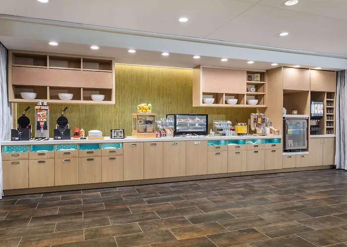 Home2 Suites By Hilton Cedar Rapids Westdale