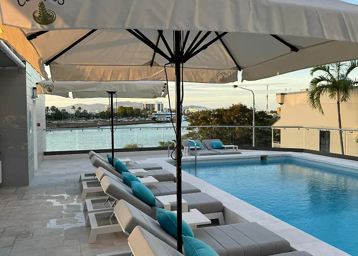 Belmoral Corporate Suites (Adults Only) Townsville