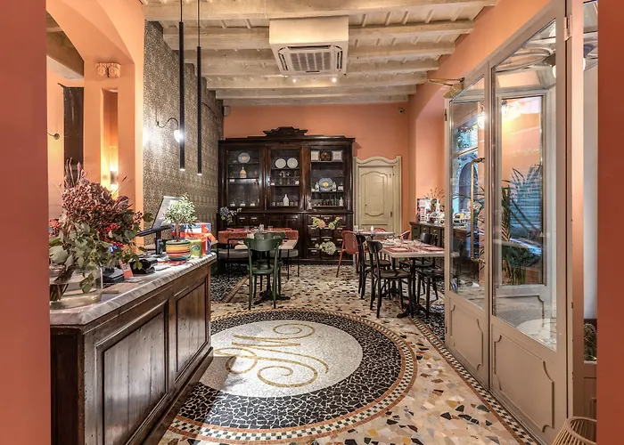 Hotel Santa Marta Suites Milan