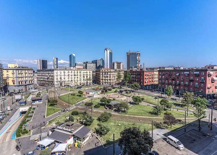 National Square Napoli Hotel