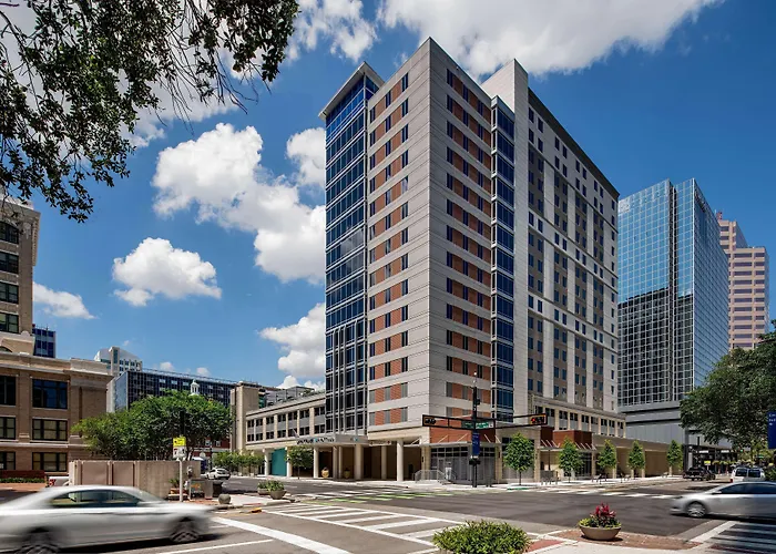 Hyatt House Tampa Downtown Hotel