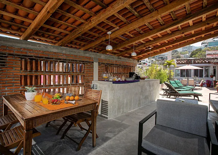 Casitas Miramar Puerto Vallarta Malecon