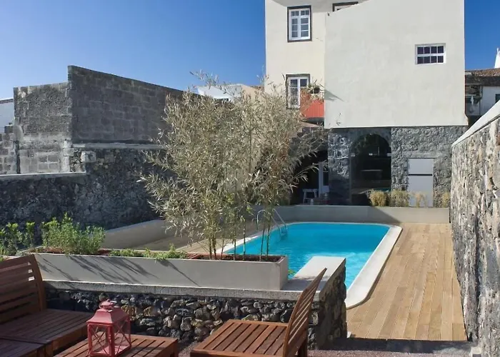 Azorean Urban Lodge Ponta Delgada 