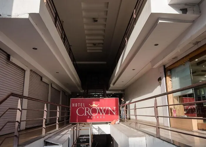 Hotel Crown Palace Bhopal