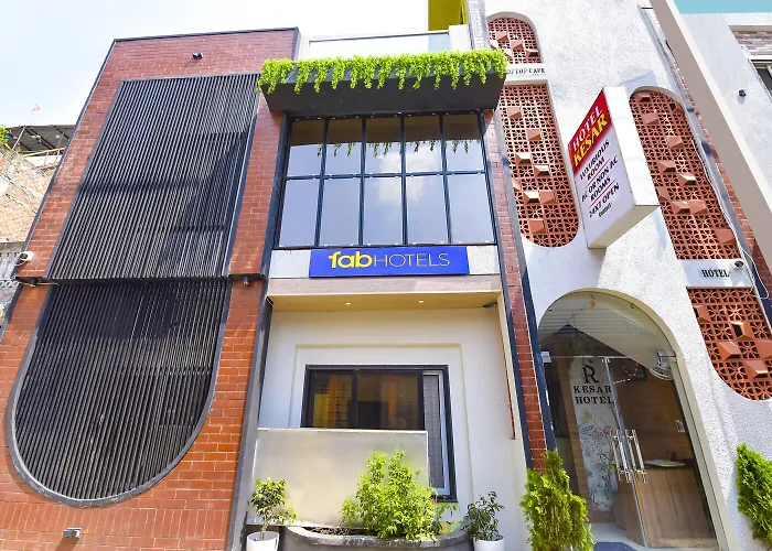Fabexpress Kesar Hotel Indore