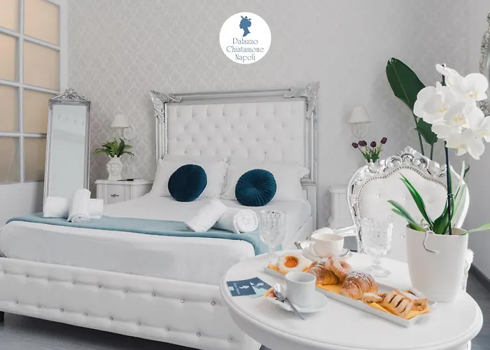 Palazzo Chiatamone Hotel Naples