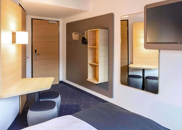 B&B Hotel Nuernberg-Plaerrer