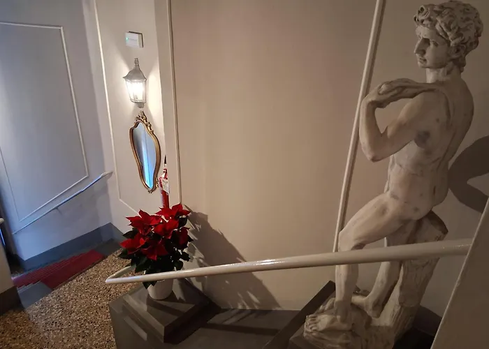 Hotel Tourist House Florence
