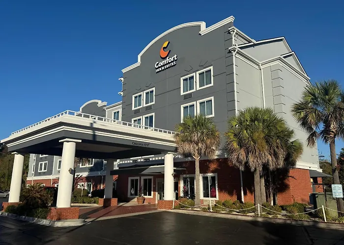 Comfort Inn & Suites North Charleston - Northwoods