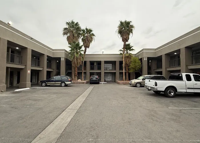 Dtlv, A Baymont By Wyndham Motel Las Vegas