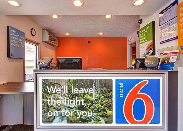 Motel 6 Santa Rosa - South
