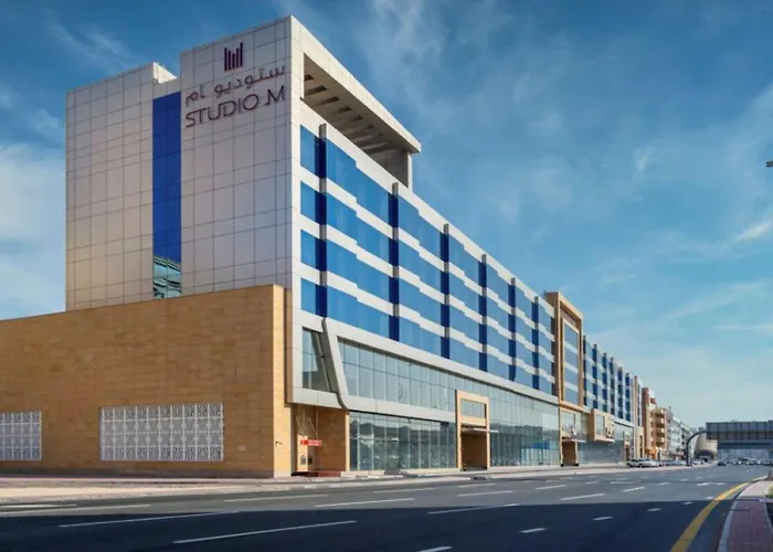 Studio M Arabian Plaza Hotel & Hotel Apartments Dubai