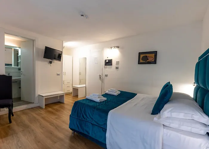 Il Tesoro Smart Suite & Spa Naples