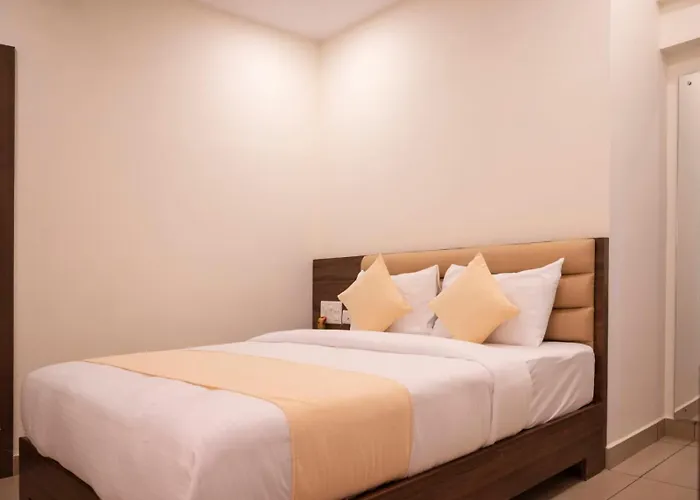 Hotel Sharda Residency Mangalore