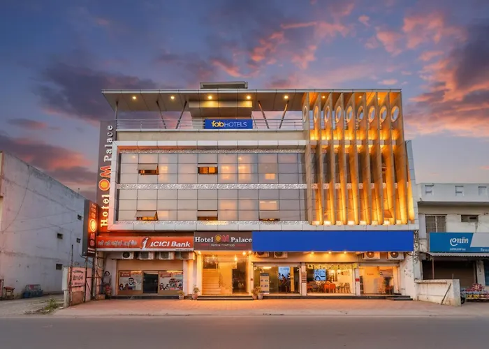 Fabhotel Prime Om Palace Bhopal