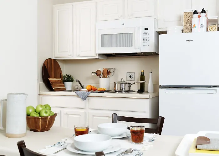 Intown Suites Extended Stay Newport News Va - South