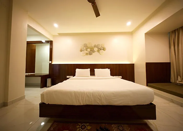 Veerdency Luxury Resort Devanahalli