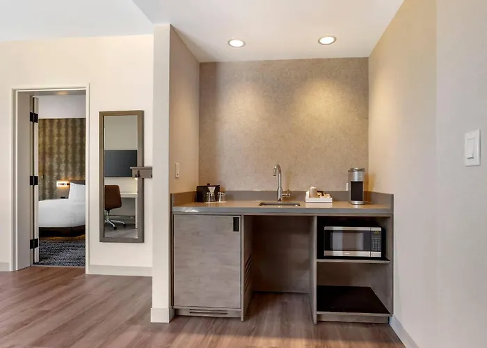 Cambria Hotel Portland - Pearl District