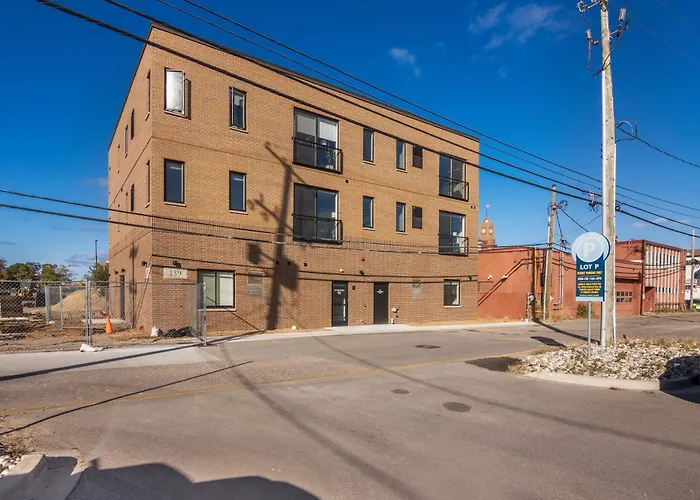 The Loop Downtown By Kasa Aparthotel Traverse City