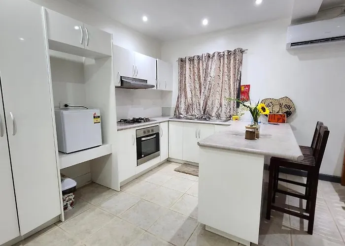 The Ideal Bed & Breakfast Nadi
