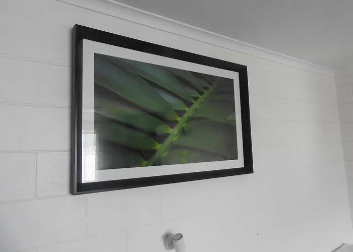 Cedar Lodge Motel Townsville
