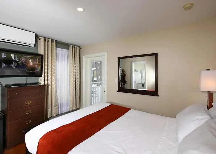 The Harbour House Bed & Breakfast Charlottetown