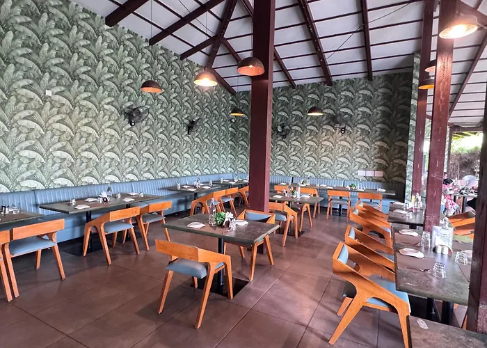 Veerdency Luxury Resort Devanahalli