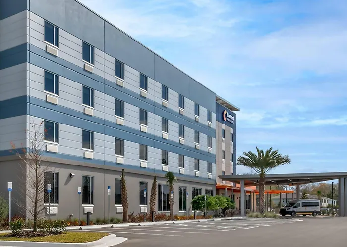 Comfort Inn & Suites Orlando Sanford Airport