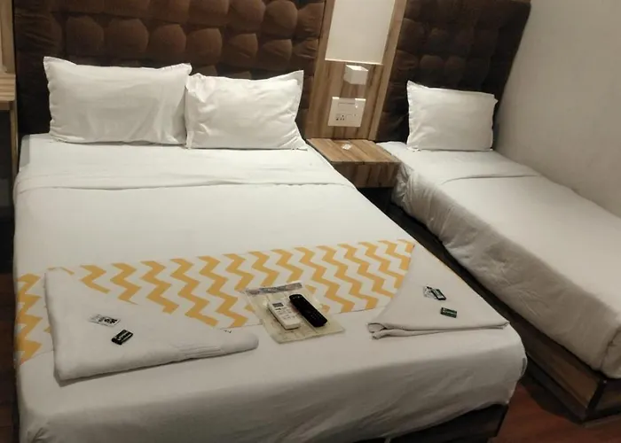 Hotel Ascot In Mumbai