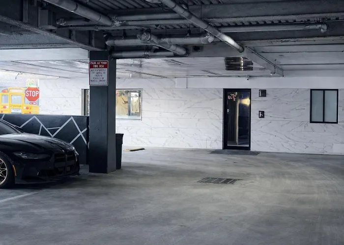 Cabana Hotel Yankee Stadium New York