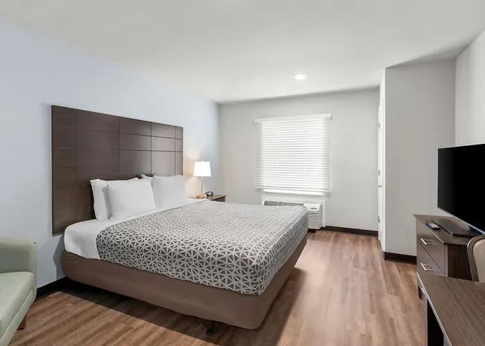 Woodspring Suites Atlanta Airport