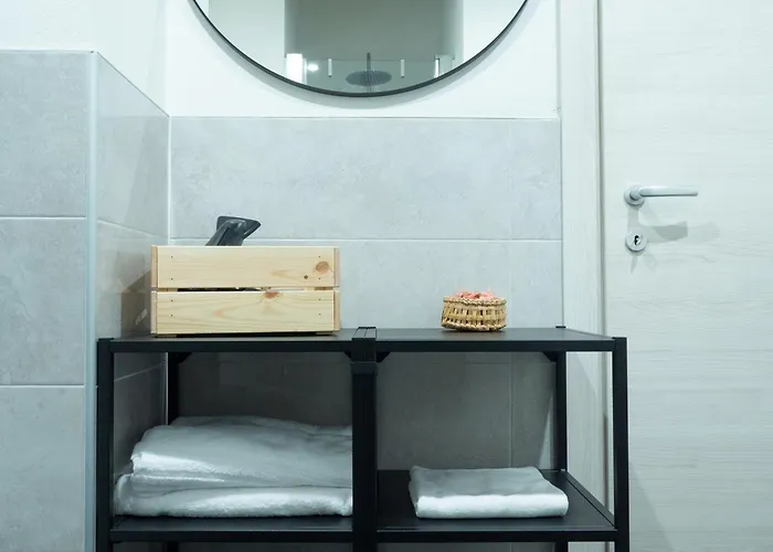 Blocco Sauli Hotel Milan