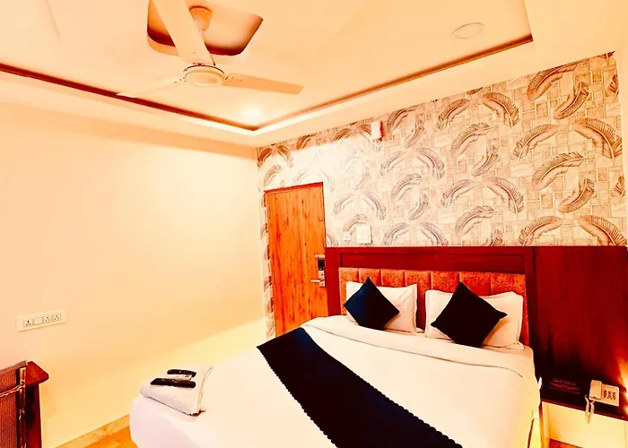 Hotel Eagle Grand Airport Zone Shamshabad