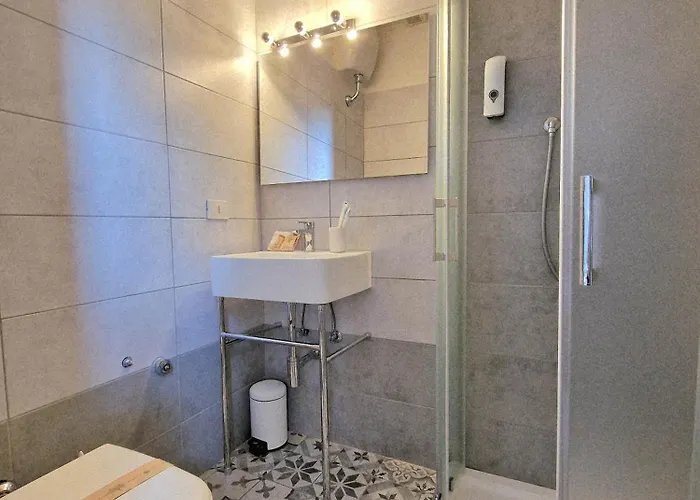 Residenza Le Rondini Hotel Florence