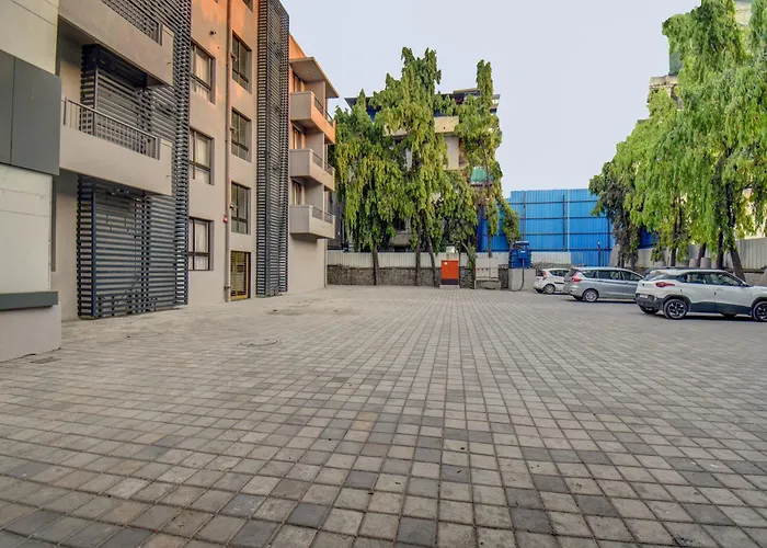 Hotel Dreamland Pune