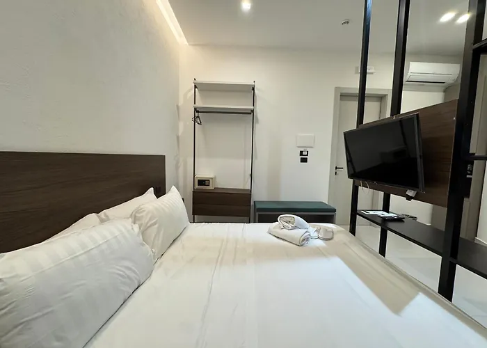 Hart Boutique Rooms Naples