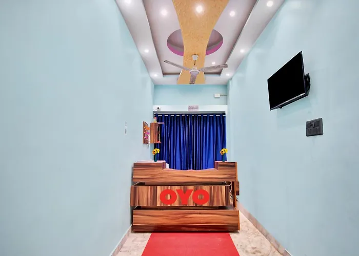 Hotel O Redwood Plaza Kolkata