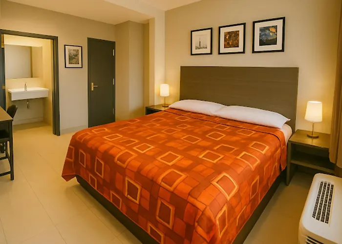 Hotel Fuego Bronx Yankee Stadium New York