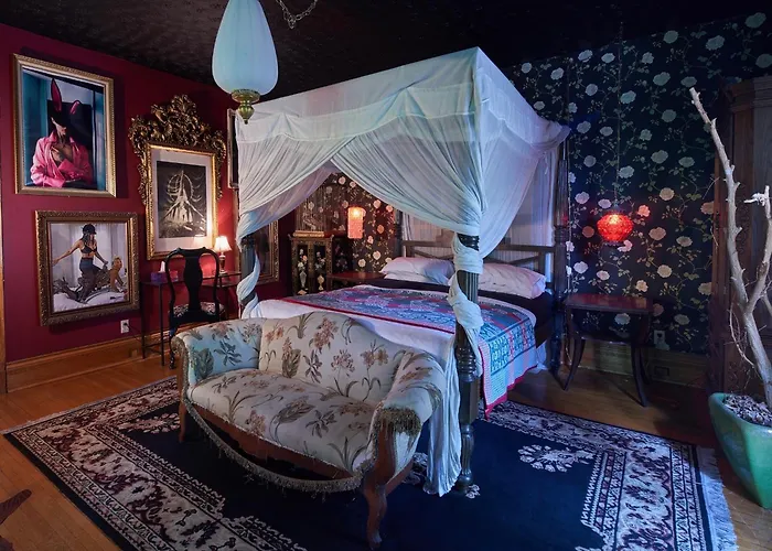 The Darling Mansion Villa Toronto