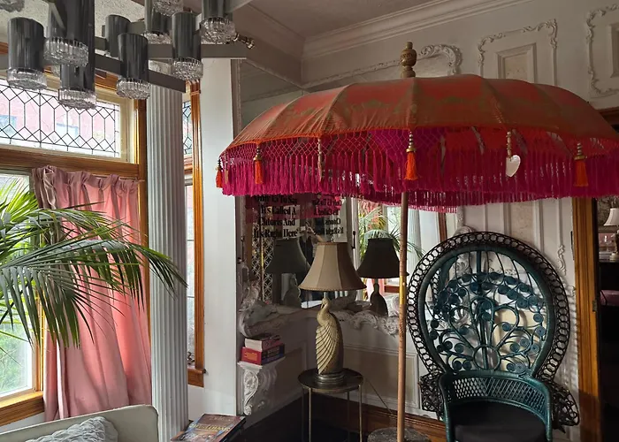 The Darling Mansion Villa Toronto