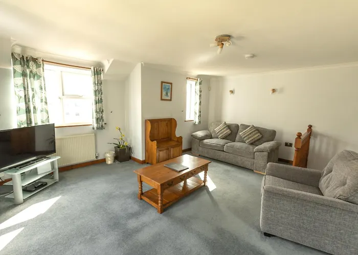 Tregurrian Villas Newquay 