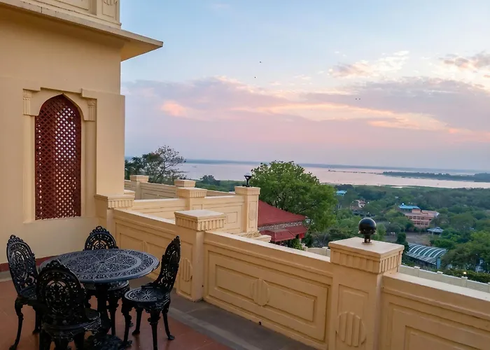 Noor-Us-Sabah Palace Bhopal