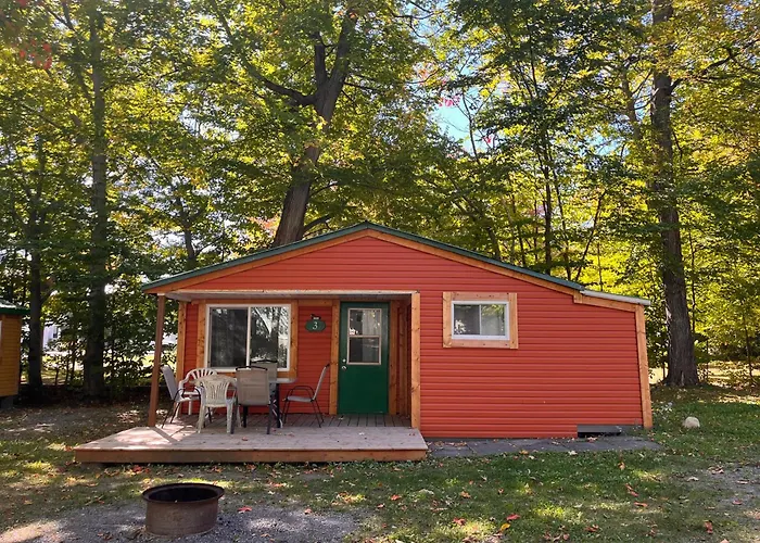 Camping Chalets Lac St-Augustin Quebec City