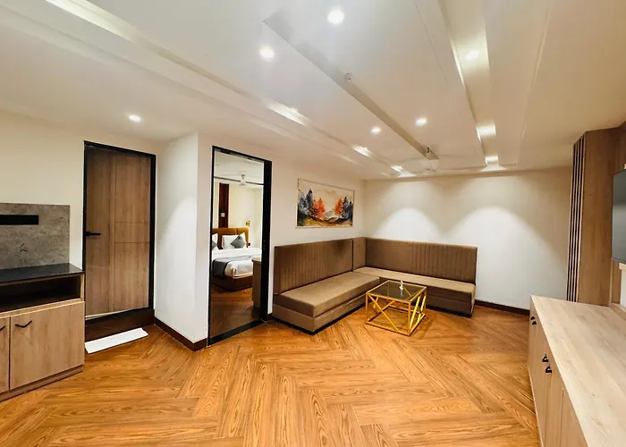 Hotel Mumbai House Vijay Nagar Nr Brilliant Convention Center Indore