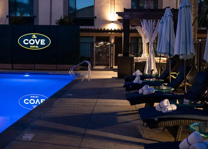 The Cove Hotel Long Beach