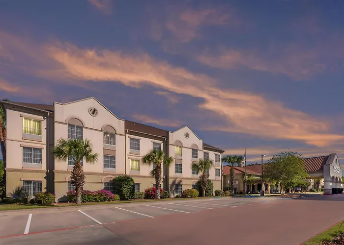 Homewood Suites Laredo At Mall Del Norte