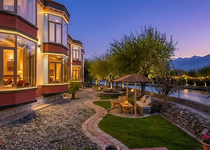 The Nature Residency - A Riverside Resort In Leh